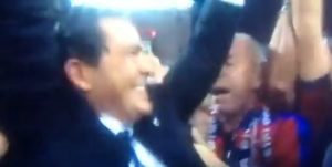 Bologna canta Juve merda