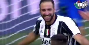Juventus-Sassuolo 3-1 Higuain