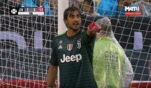 frosinone-juventus perin