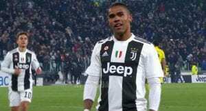 douglas costa incidente