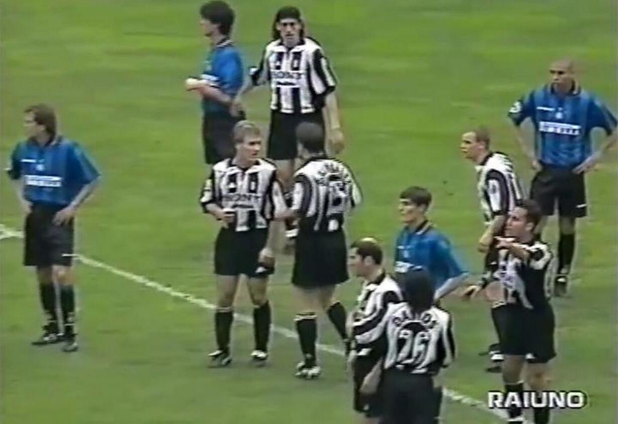 miti leggende juventus arbitri var