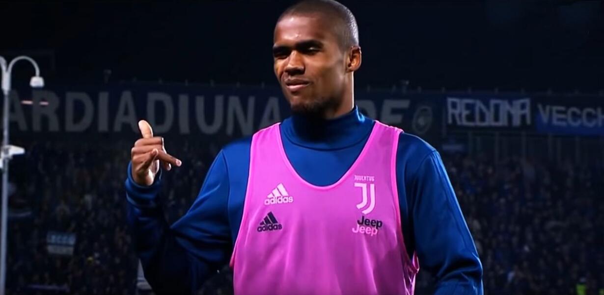 douglas costa psg