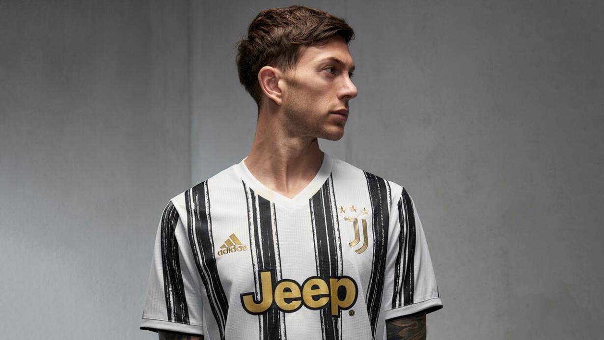 bernardeschi pirlo juventus