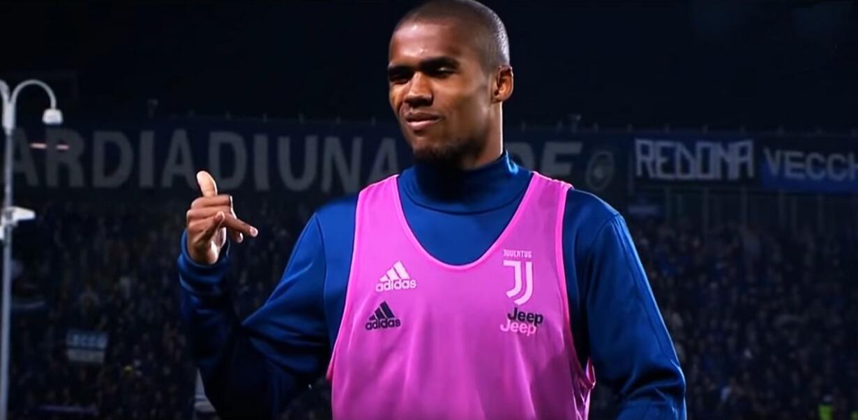 douglas costa recuperato