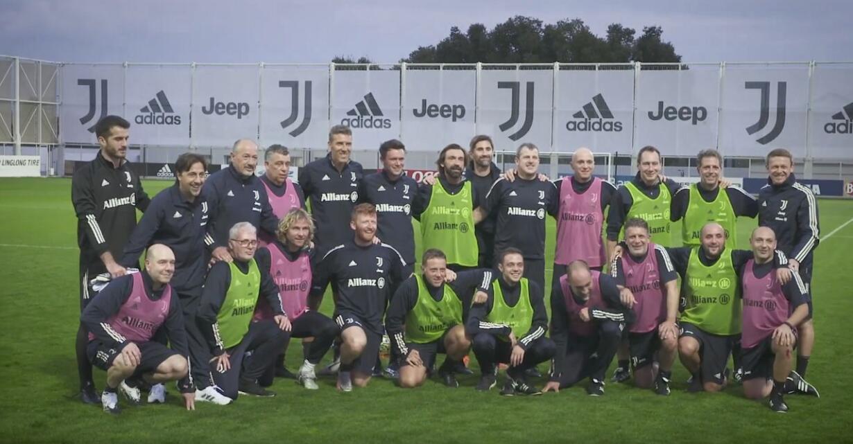 juventus amichevole allenatori dirigenti video