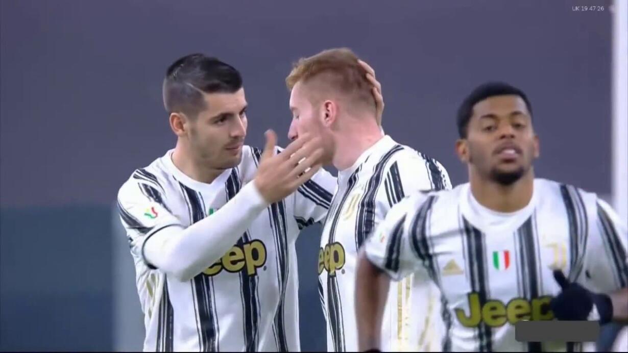 kulusevski manchester united juventus