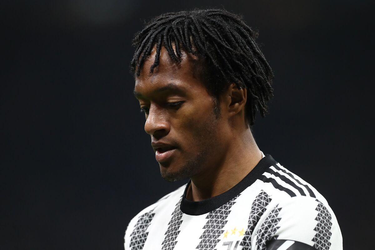 cuadrado rinnovo mercato juve allegri roma