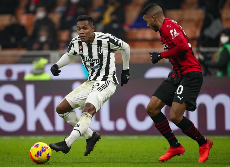 Alex Sandro contro il Milan - Foto ANSA - Jmania.it