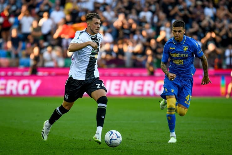 Samardzic con la maglia dell'Udinese - Foto ANSA - Jmania.it