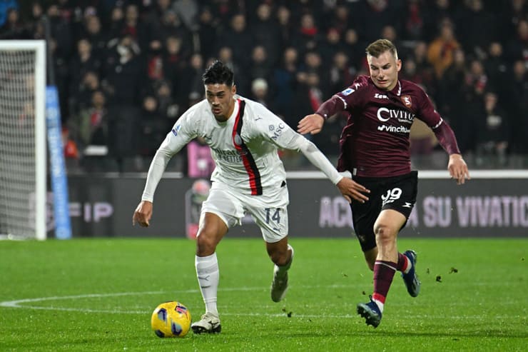 Reijnders con la maglia del Milan - Foto ANSA - Jmania.it