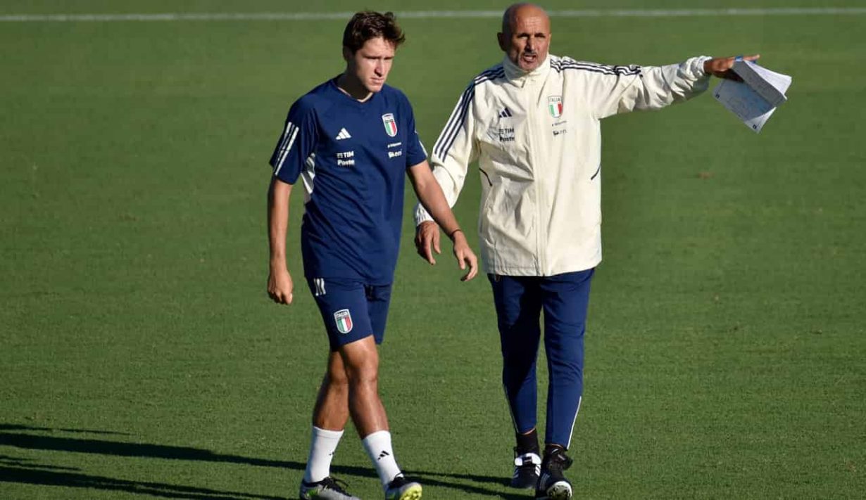 Luciano Spalletti e Chiesa in allenamento - Foto ANSA - Jmania.it