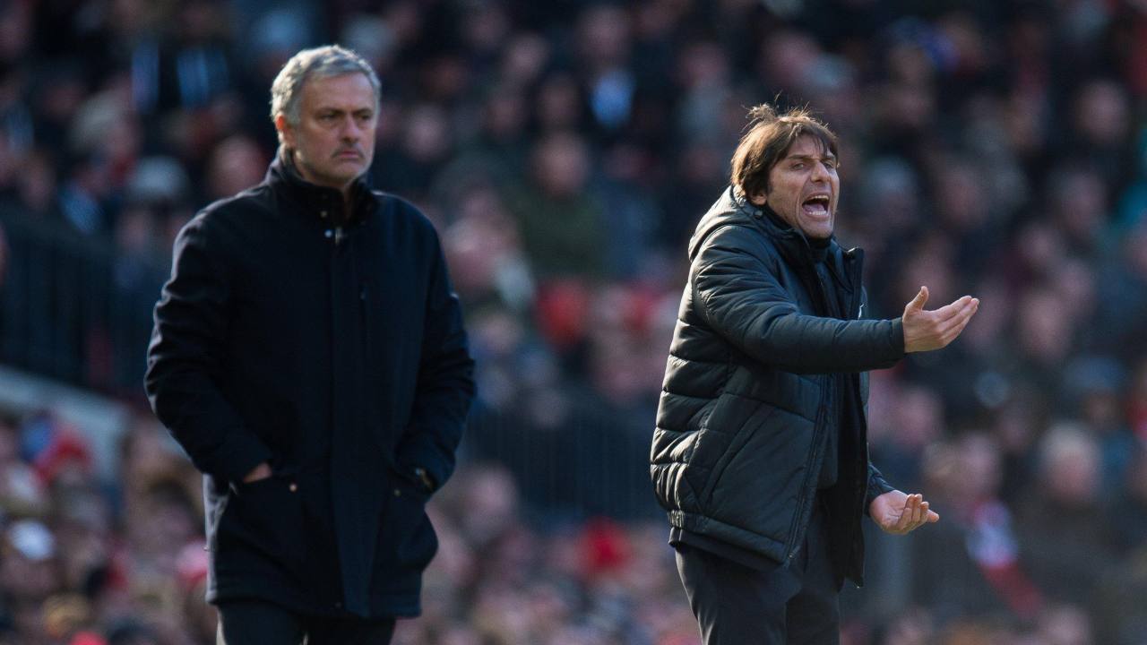 Mourinho e Conte ai tempi delle panchine in Premier League - foto ANSA - JMania.it