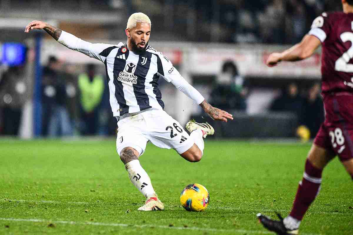 Douglas Luiz, sanzione salatissima della Juventus e addio imminente: la situazione. Le ultimissime notizie sul mondo della squadra bianconera