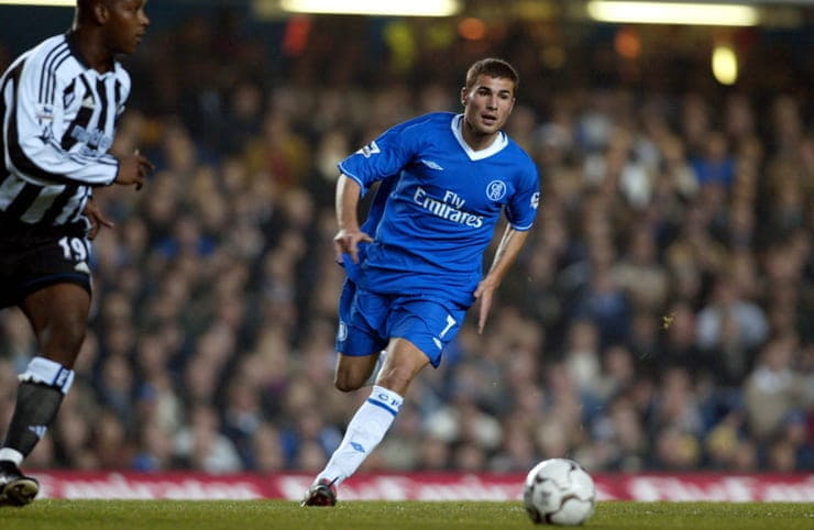 Adrian Mutu in campo con la maglia del Chelsea - Foto Lapresse - Jmania.it