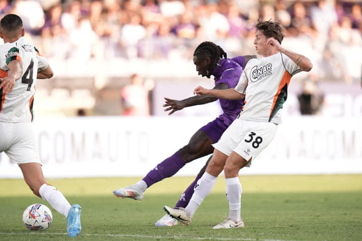 Moise Kean al tiro - Foto Lapresse - Jmania.it