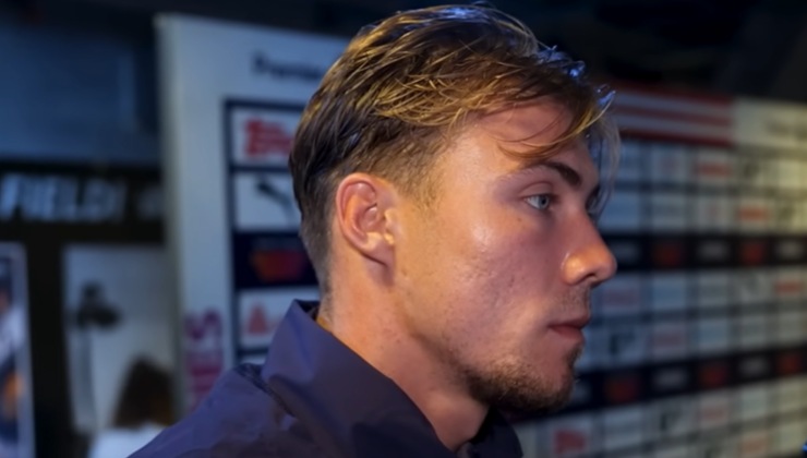 Telefonata tra Hojlund e McTominay 