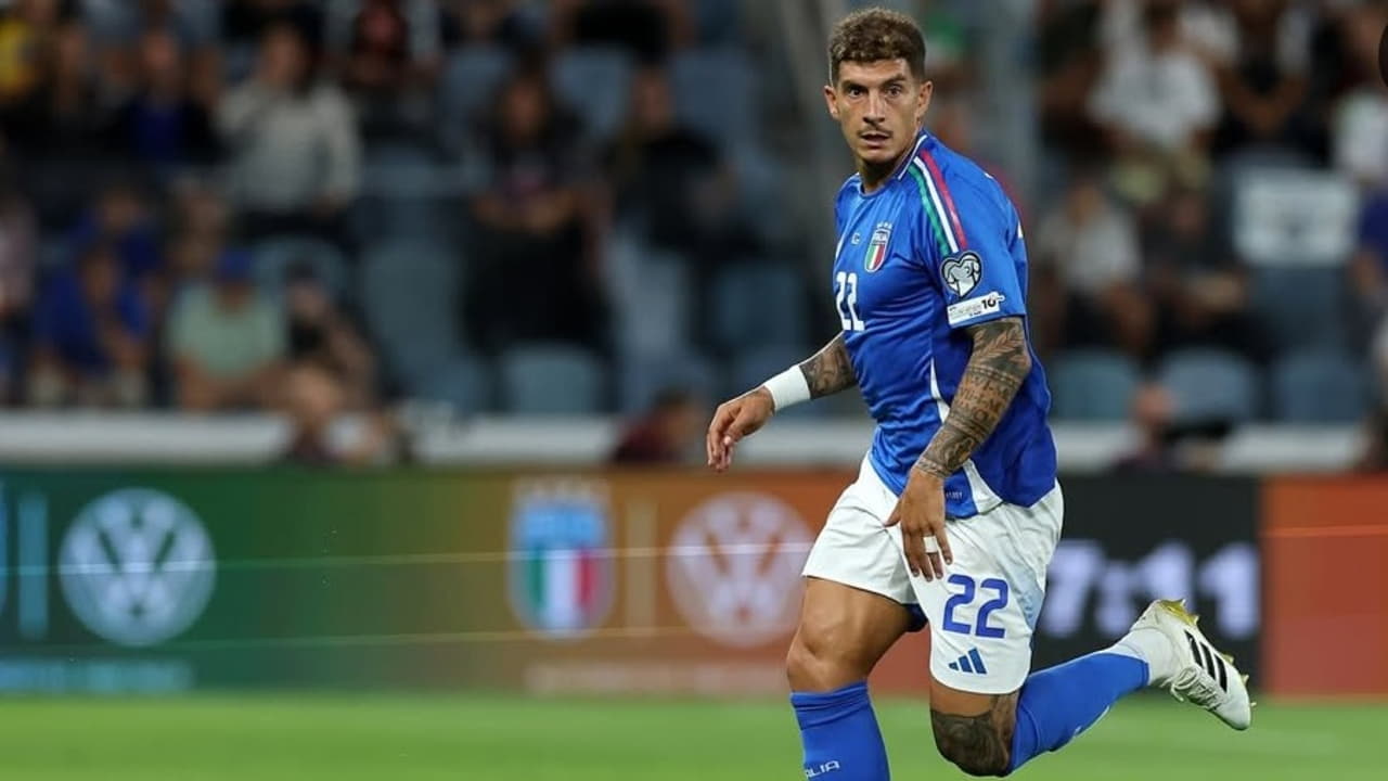 Giovanni Di Lorenzo con la maglia dell'Italia - Foto dal suo profilo Instagram - Jmania.it