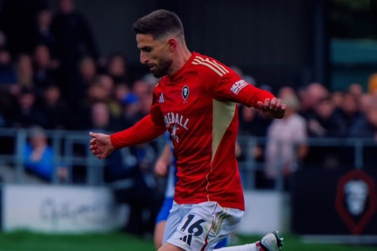 Fabio Borini con la maglia del Salford - Foto dal suo profilo Instagram - Jmania.it