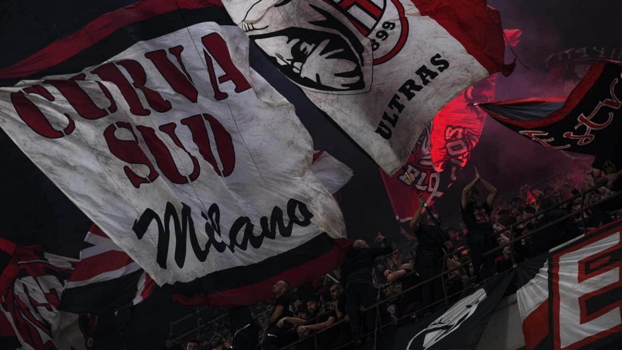 I tifosi del Milan - Foto LaPresse - Jmania.it