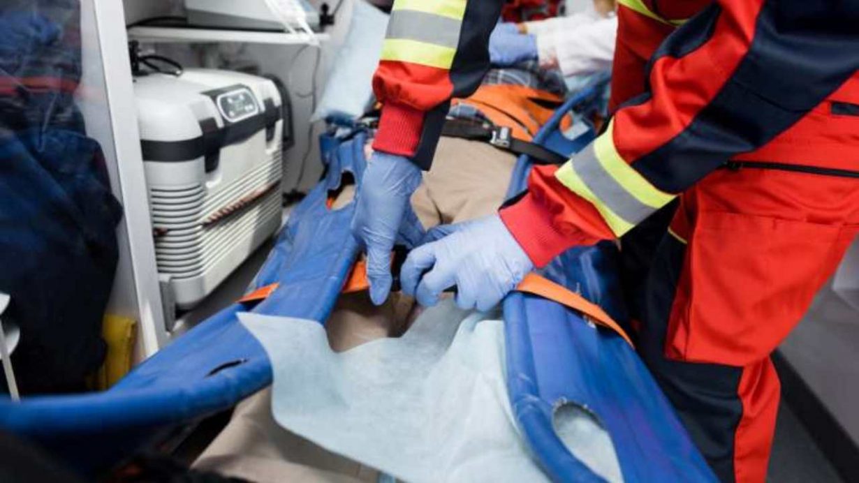 Paramedici in ambulanza